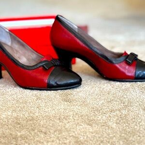 Aerosoles Red Black Combo heels 8.5M